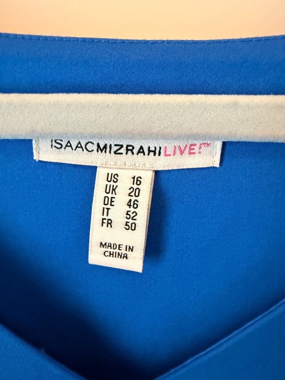 Isaac Mizrahi Bright Blue V-Neck Top - Picture 3 of 4